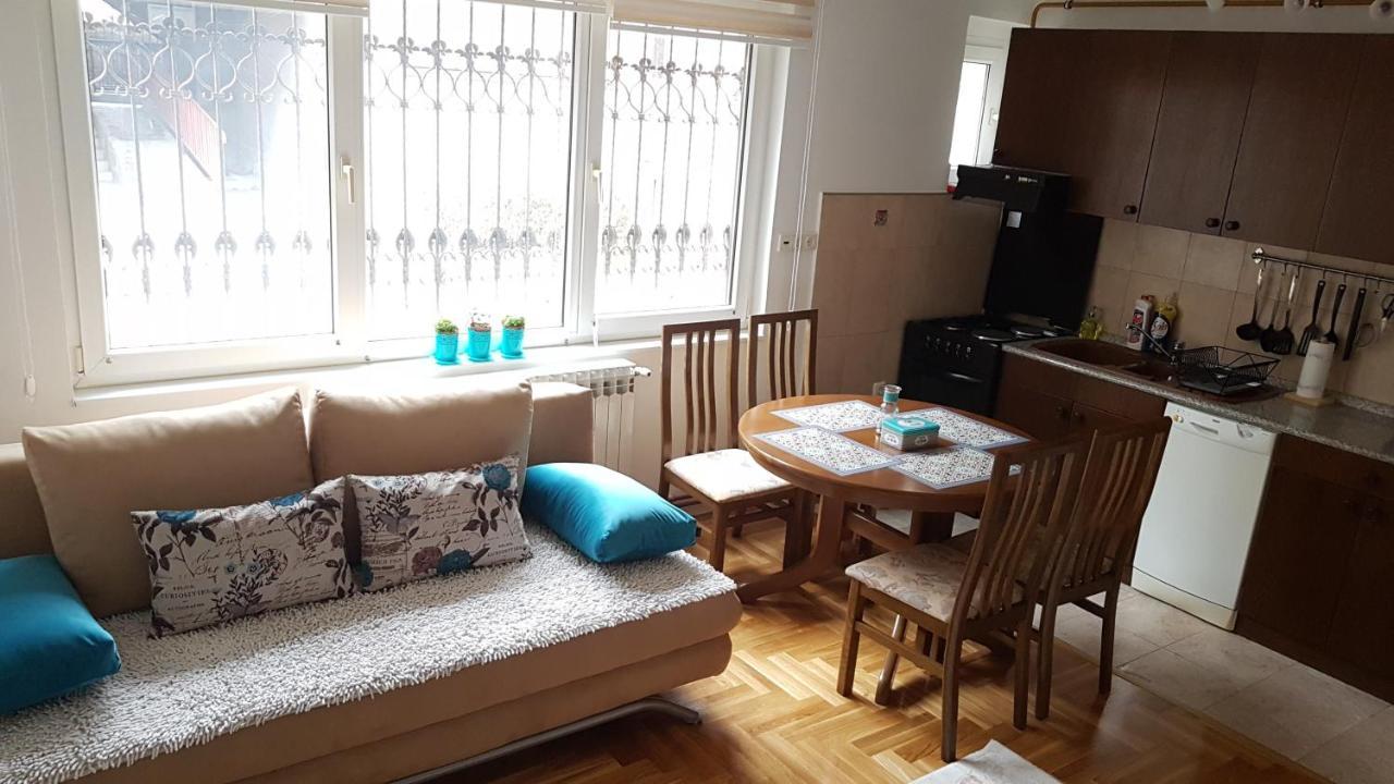 Apartment Old Town ,Top Location, Brand New Szarajevó Kültér fotó